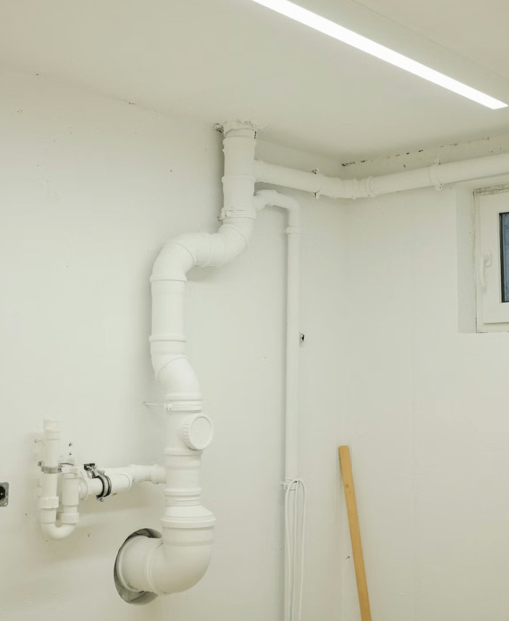 pipe installation with lighting